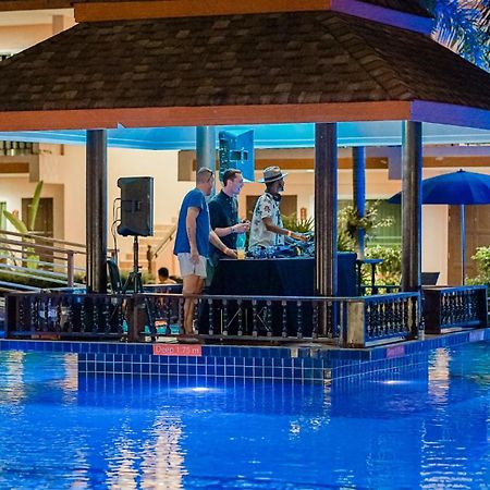 Chivatara Resort Bang Tao Beach Phuket - Sha Exterior photo